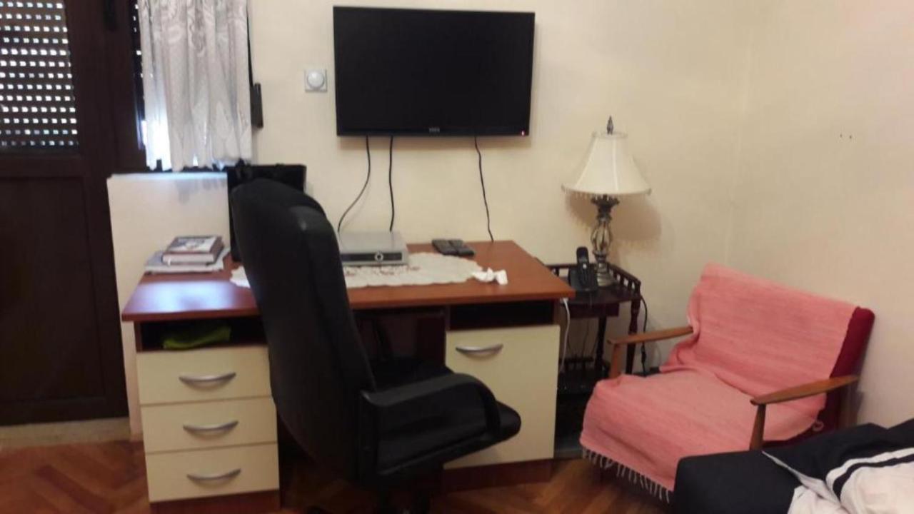 Center Lux Apartment Подгорица Екстериор снимка